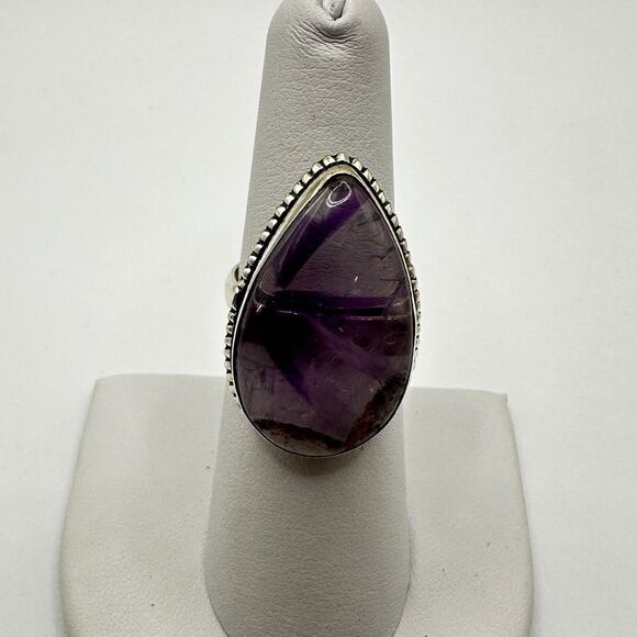 Pear cut Amethyst Cabochon ring in solid Sterling silver! - Picture 11 of 13